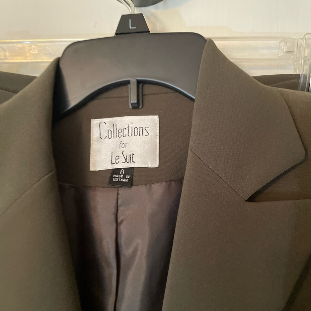 Le Suit pants suit